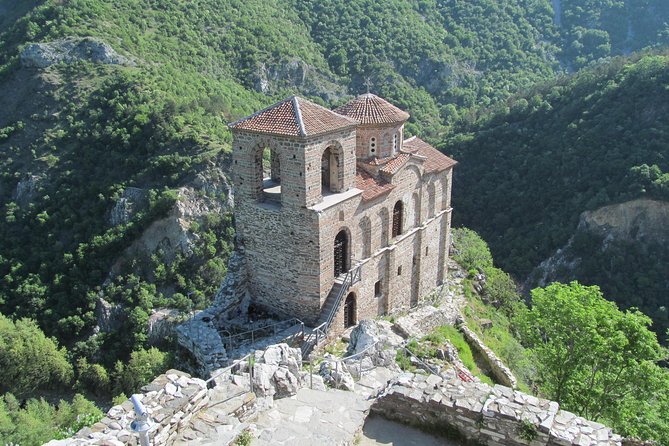 Bachkovo Monastery & Asens Fortress - Day Tour From Plovdiv - Exploring Asenovgrad and Bachkovo