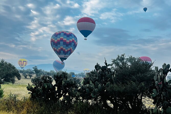 Balloon Flight With Private Transportation and Guided Tour to Teotihuacán - Private Transportation and Convenience