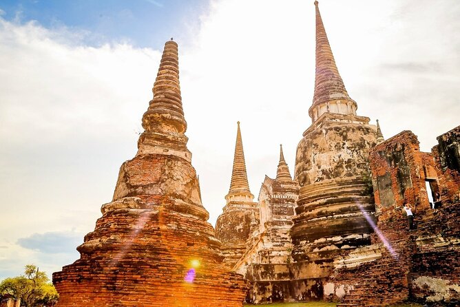 Bangkok Famous Temples Sightseeing With Chinatown - Tips for a Great Experience