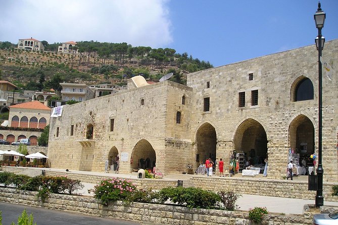 Beirut, Beiteddine & DeirElQamar Day Trip-With Lunch(4G on Board) - Traditional Lebanese Lunch