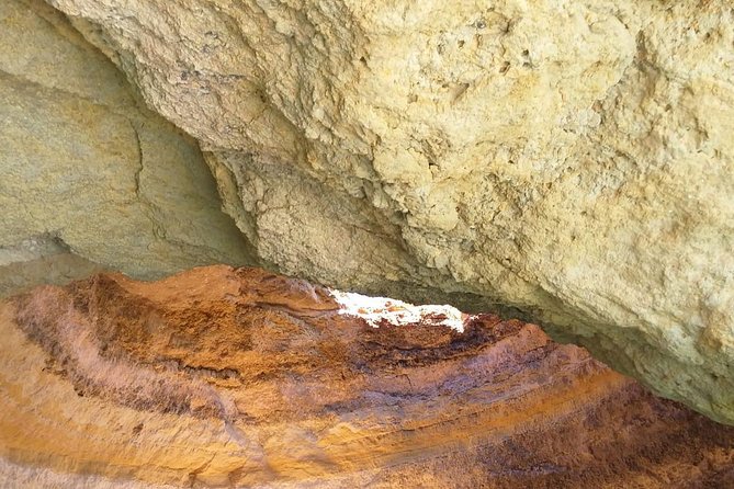 Benagil Cave Tour Sunseeker Portofino 53 5H - Champagne and Refreshments