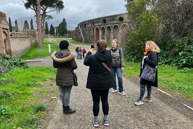 Best of Pompeii Small Group Guided Tour With Tickets - Group Size and Safety