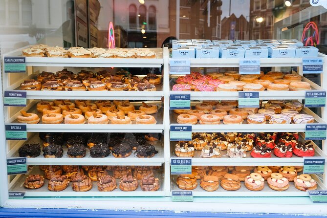 Borough Market Christmas Food Tour With Tea and Doughnuts - Festive Tea and Doughnuts