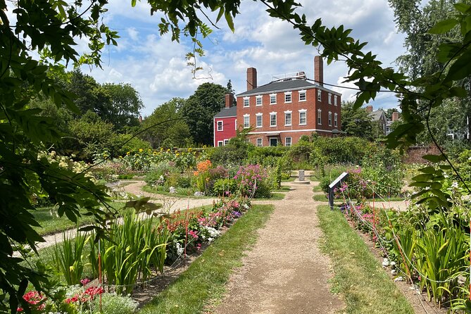 Boston Day Tour by Ferry: Salem Witch Trials Past to Present - Historical Significance of the Salem Witch Trials