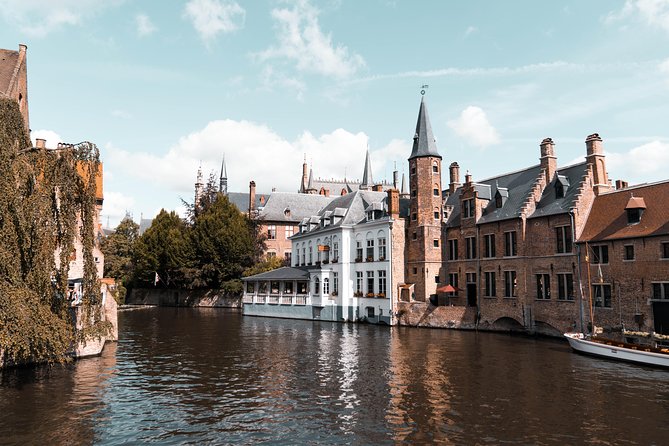 Brussels to Bruges Private Day Trip Review - Getting to Bruges