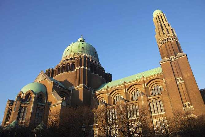 Brussels Tootbus Golden Hour Sightseeing Tour - Tips for Enjoying the Tour