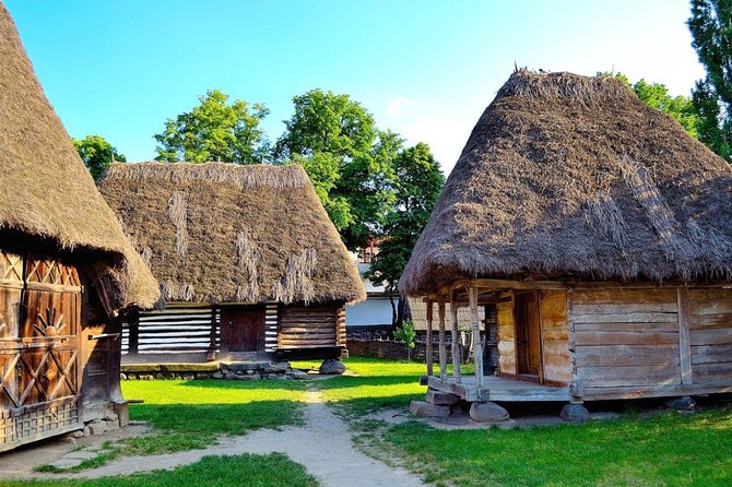 Bucharest City Tour: Private Guided Experience - Group Size and Pricing