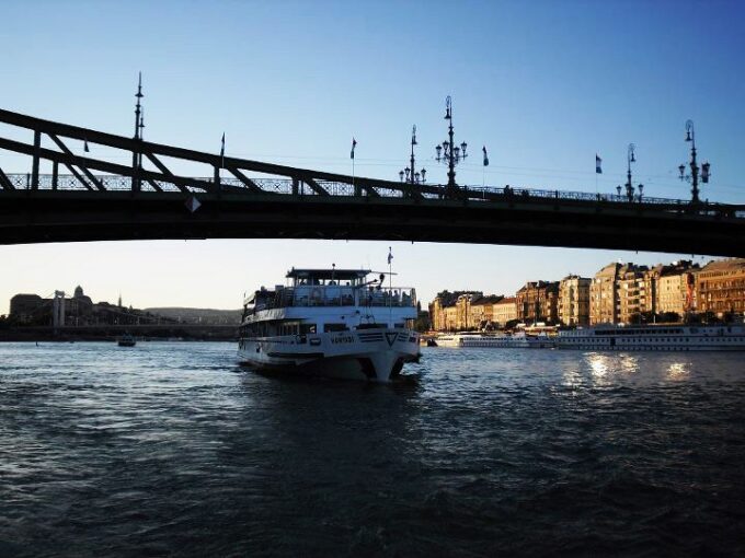 Budapest: Half-Day Highlights Small Group Private Tour - Customer Feedback