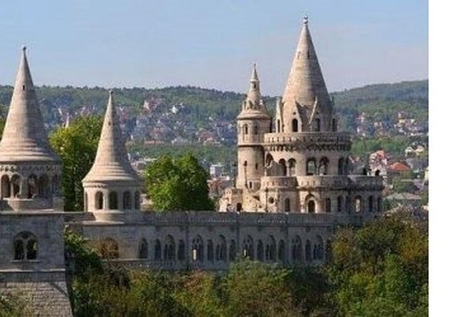 Budapest Private 2 Hrs. Mercedes Sightseeing Tour - Mercedes Sightseeing Highlights