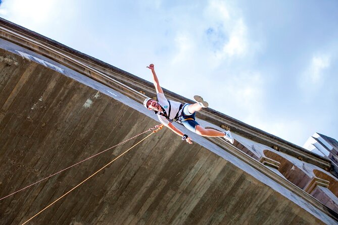 Bungee Jumping Over the Gállego River - Sum Up