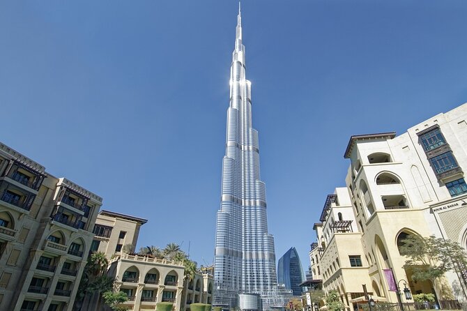 Burj Khalifa Tickets at the Top (Level 124 and 125) - Experience the Scenic Lounge
