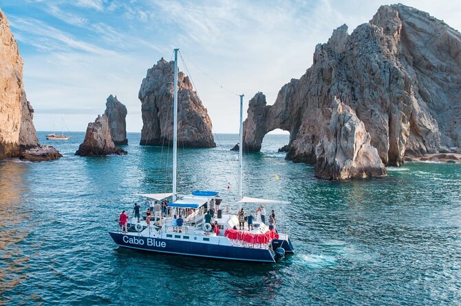 Cabo San Lucas Sunset Cruise With Open Bar and Snacks - Sunset Cruise Highlights