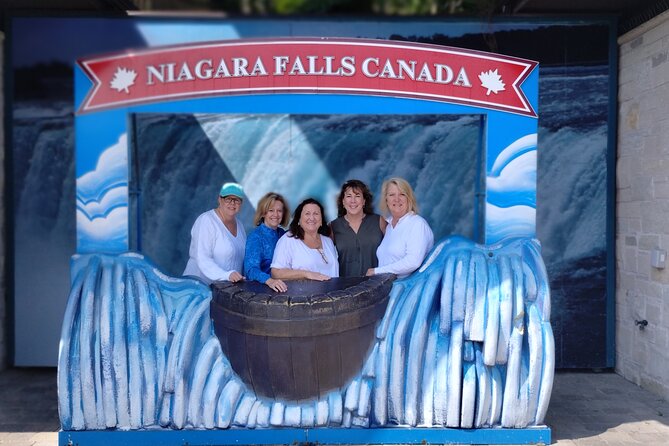 Canadian Vintage Small Group Wine Tour (Pick up US Side) - What to Expect