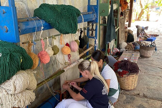 Carpet Weaving Art Lessons & Experience - Connecting With Local Artisans