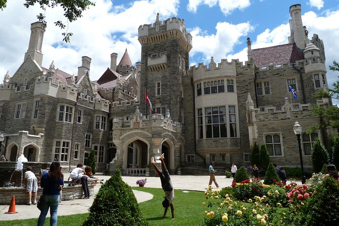 Casa Loma: Uncover the Stories Behind the Regal Facades on an Audio Walking Tour - Prominent Personalities and Their Stories