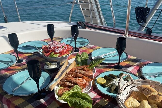 Catamaran Cruise in Mykonos With Meal, Drinks & Transport - Positive Traveler Feedback