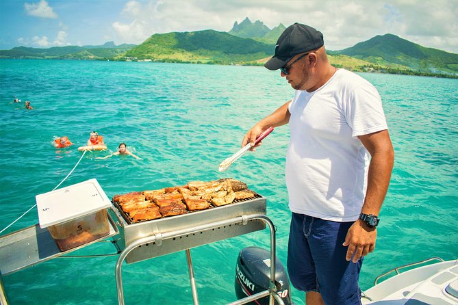 Catamaran Ile Aux Cerfs, Snorkeling + GRSE Waterfall, BBQ & Bar - Important Considerations