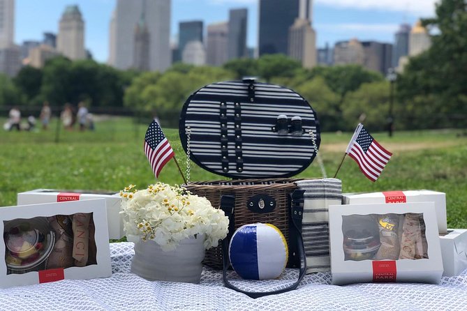 Central Park Picnic With Full Day Bike Rental - Sum Up