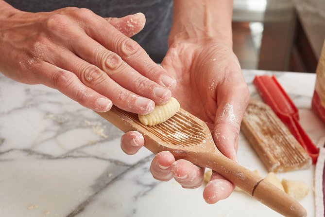 Cesarine: Private Pasta Class at Locals Home in Milan - Accessibility and Additional Info