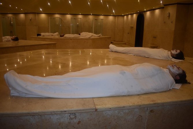 Cleopatra Massage VIP Sauna, Steam, Jacuzzi & Transfer - Hurghada - Booking and Coordination
