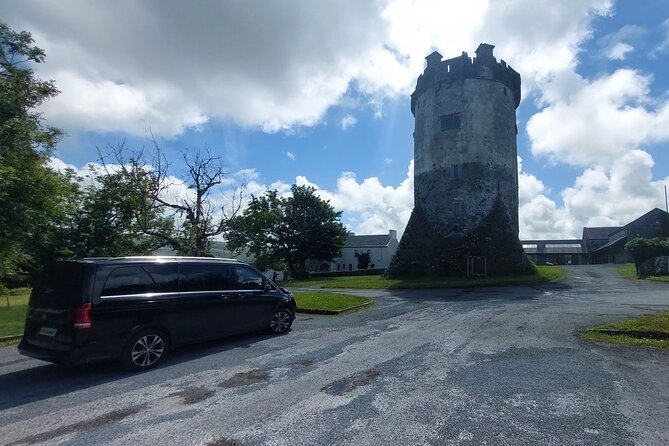 Cliffs of Moher and Wild Atlantic Way Review - Luxury Transportation and Amenities