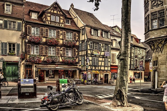 Colmar: Private Guided Walking Tour of the Historical Center - Booking and Payment Options
