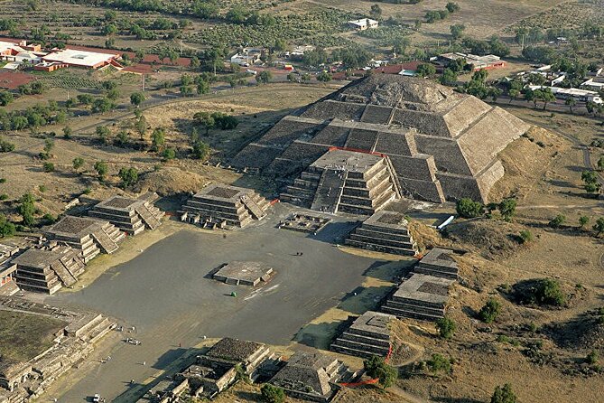 Complete Tour Teotihuacan Underground Experience - Highlights