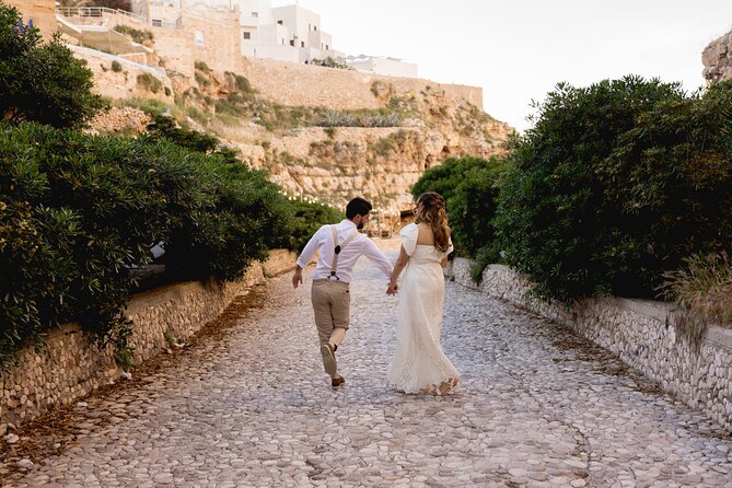 Couple or Family Photo Shoot Polignano a Mare - What to Expect