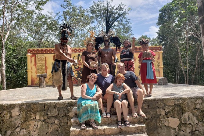 Cozumel Cultural Jeep Tour With Mayan Village and Mexican Lunch - Accessibility and Meeting Points