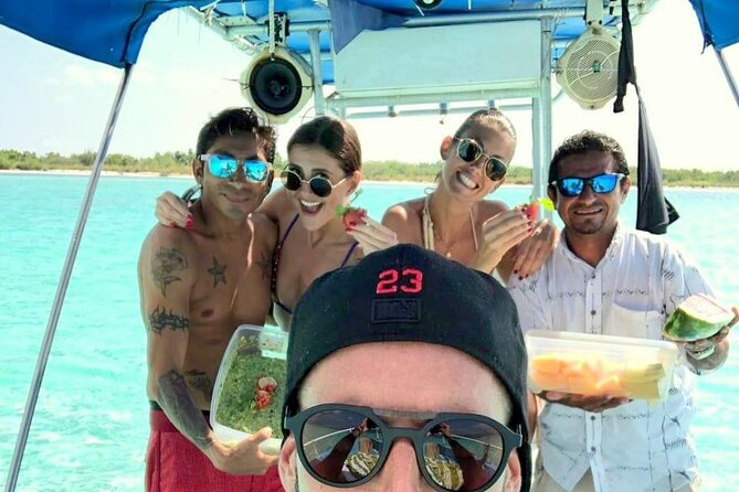 Cozumel Private 4-Hour Boat Tour to El Cielo With Snorkeling - Highlights of the Experience