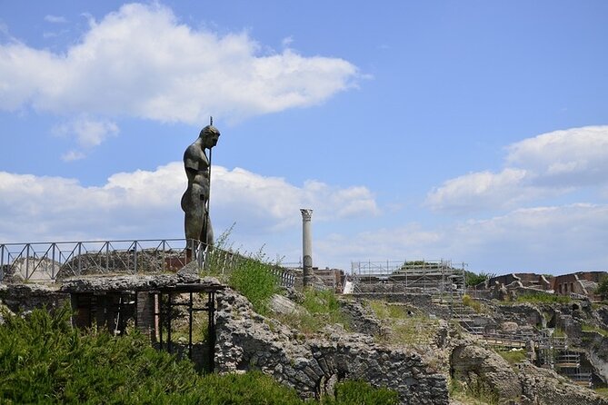 Day Tour Rome to Pompeii and Skip the Line Access. - Exploring Pompeiis Ruins