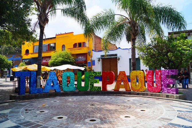 Day Trip to Artisan Villages of Jalisco From Guadalajara - Getting to the Artisan Villages