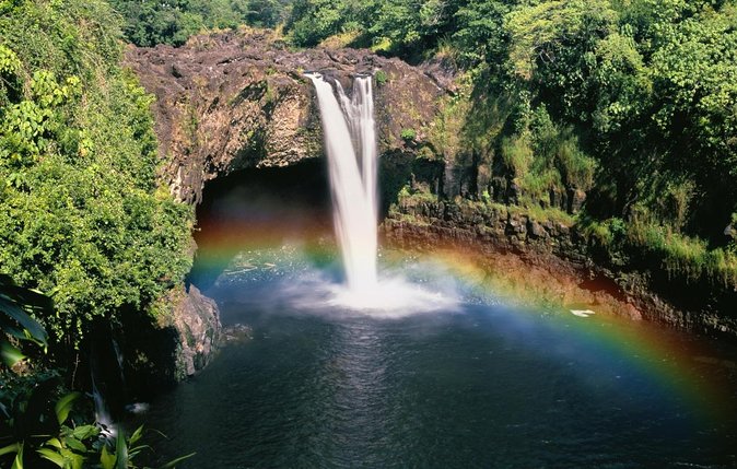 Deluxe Daytime Volcano Guided Charter (Cruise Ship or Hilo Hotel) - About Your Stay