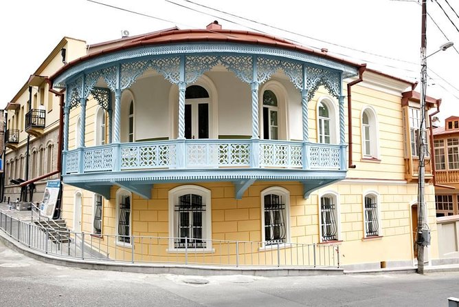 Design and Urban History Tour, Tbilisi - Uncovering Tbilisis Rich Cultural Heritage