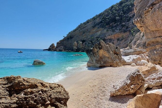 Dinghy Tour Cala Goloritze Mariolu Review - Visiting Mariolu and Biriala