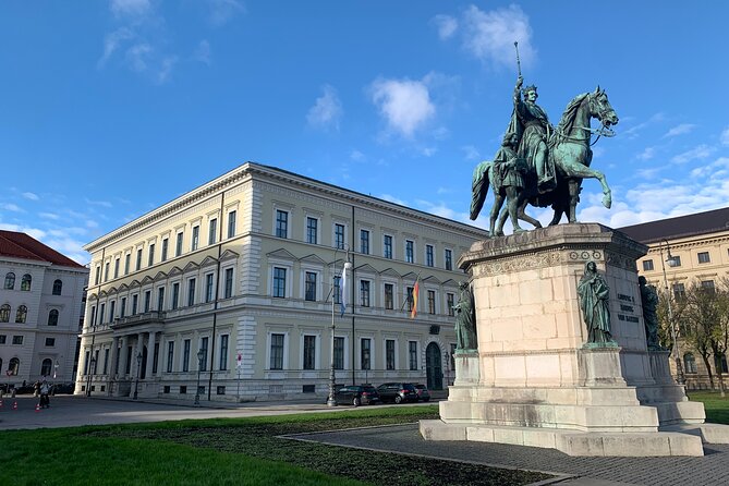 Discover the Heart of Munich - Private Walking Tour - Immersive Historical Perspectives