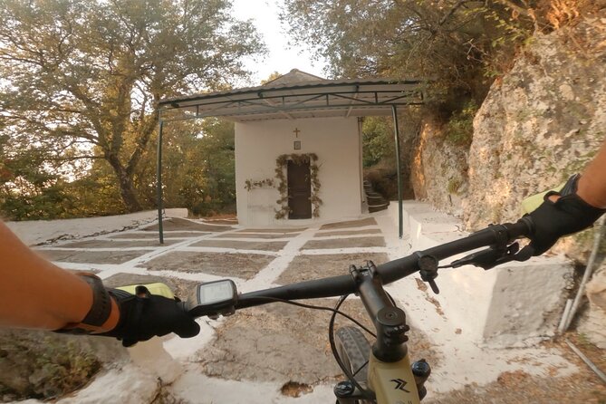 E-Mtb Tour Agii Deka - Stavros Mountain - Achilleion Palace - Traveler Experiences