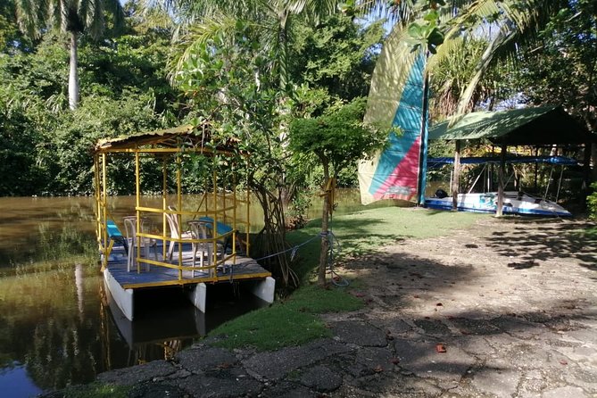 Ecological Park & Boat Ride on the River - Exploring the Botanical Gardens