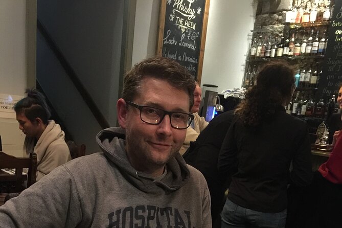 Edinburgh Night Tour With a Local Guide: Private & 100% Personalized - Insight Into Edinburghs History and Culture