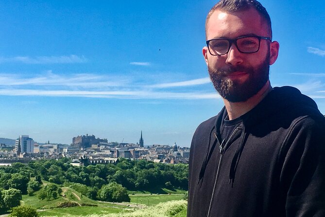 Edinburghs Landscapes Tours With a Local Guide: Private & Personalized - Personalized and Passionate Guiding