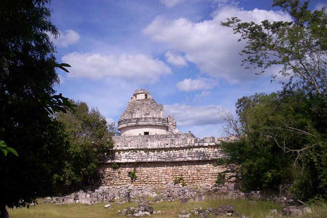 Ek Balam, Hubiku Cenote and Valladolid All-Inclusive Tour From Riviera Maya - Visiting Valladolid Town