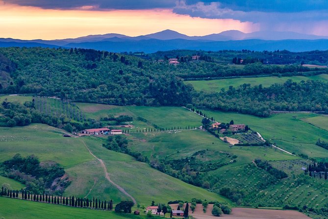 Enjoy a Wine Tasting After a Cycling Excursion in the Magic of Tuscany - Meet the Passionate Local Hosts