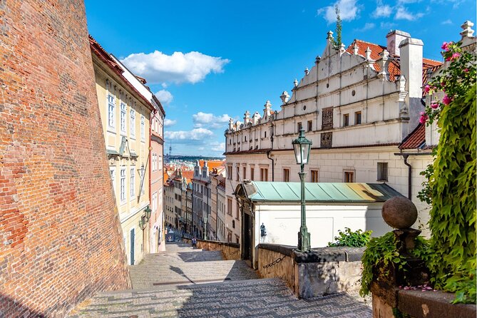 Entry Ticket to Prague Castle & Surroundings With Audio Tour - Ticket Pickup and Email Issues