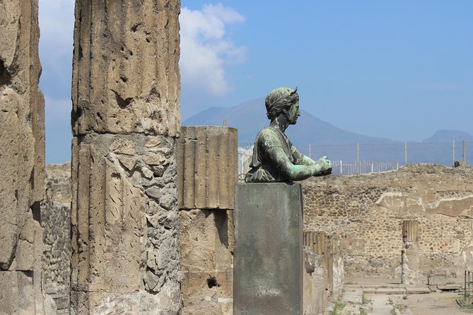 Excavations of Pompeii. Tourist Guide and Skip-The-Line Ticket - Tour Inclusions and Exclusions