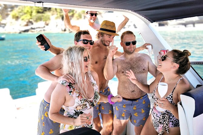 Exclusive Private Boat Tour of Capri From Positano - Visiting the White Grotto