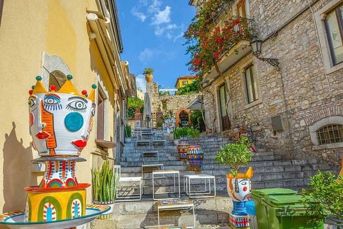 Excursion - ETNA and TAORMINA - Accessibility Information