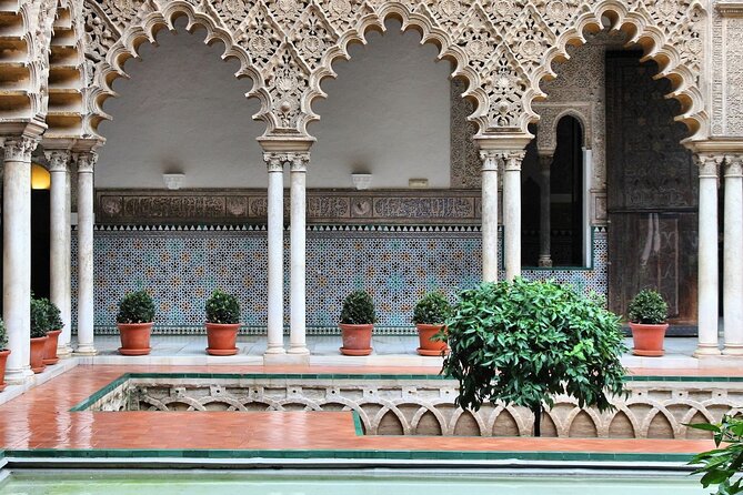 Excursion From Malaga to Seville With Tickets to the Real Alcázar - Highlights of the Excursion