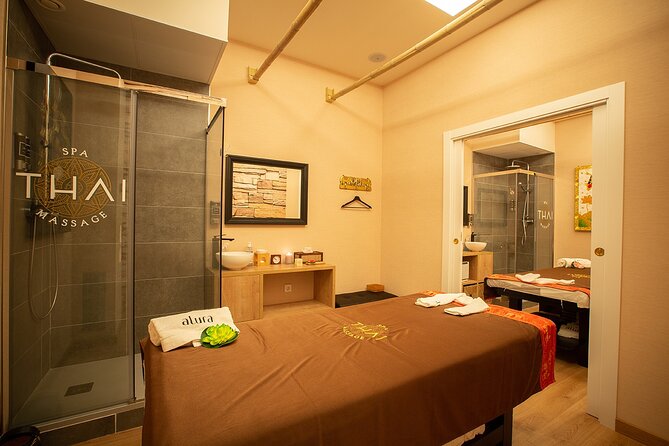 Exfoliating and Moisturizing Body Treatment of 60 Min in THAI MASSAGE ALURA - Treatment Duration