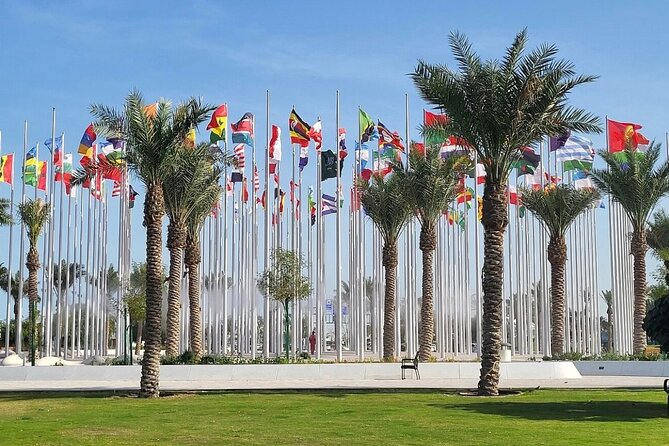 Explore Heart of Qatar Doha City Tour With Professional Guide - Cancellation and Booking Policies
