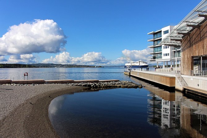Explore Oslo in 60 Minutes With a Local - Booking Confirmation and Policies